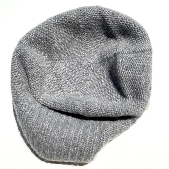 100% cashmere hat from Italian brand Portolano, one size. NWT! - Picture 7 of 7